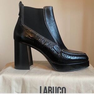 LABUCQ LEATHER BOOTS
